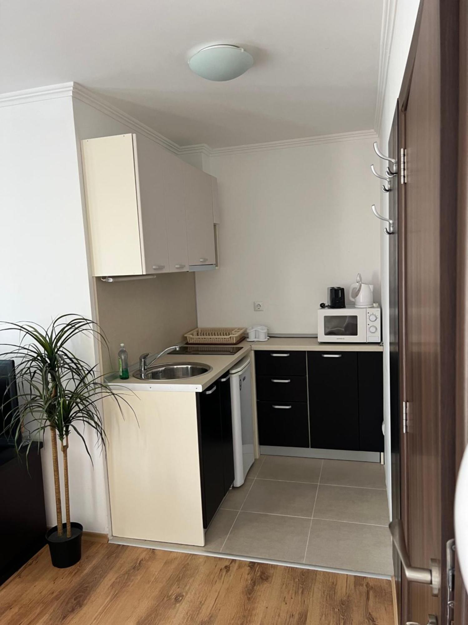 Antorini Apartments Sveti Vlas Extérieur photo