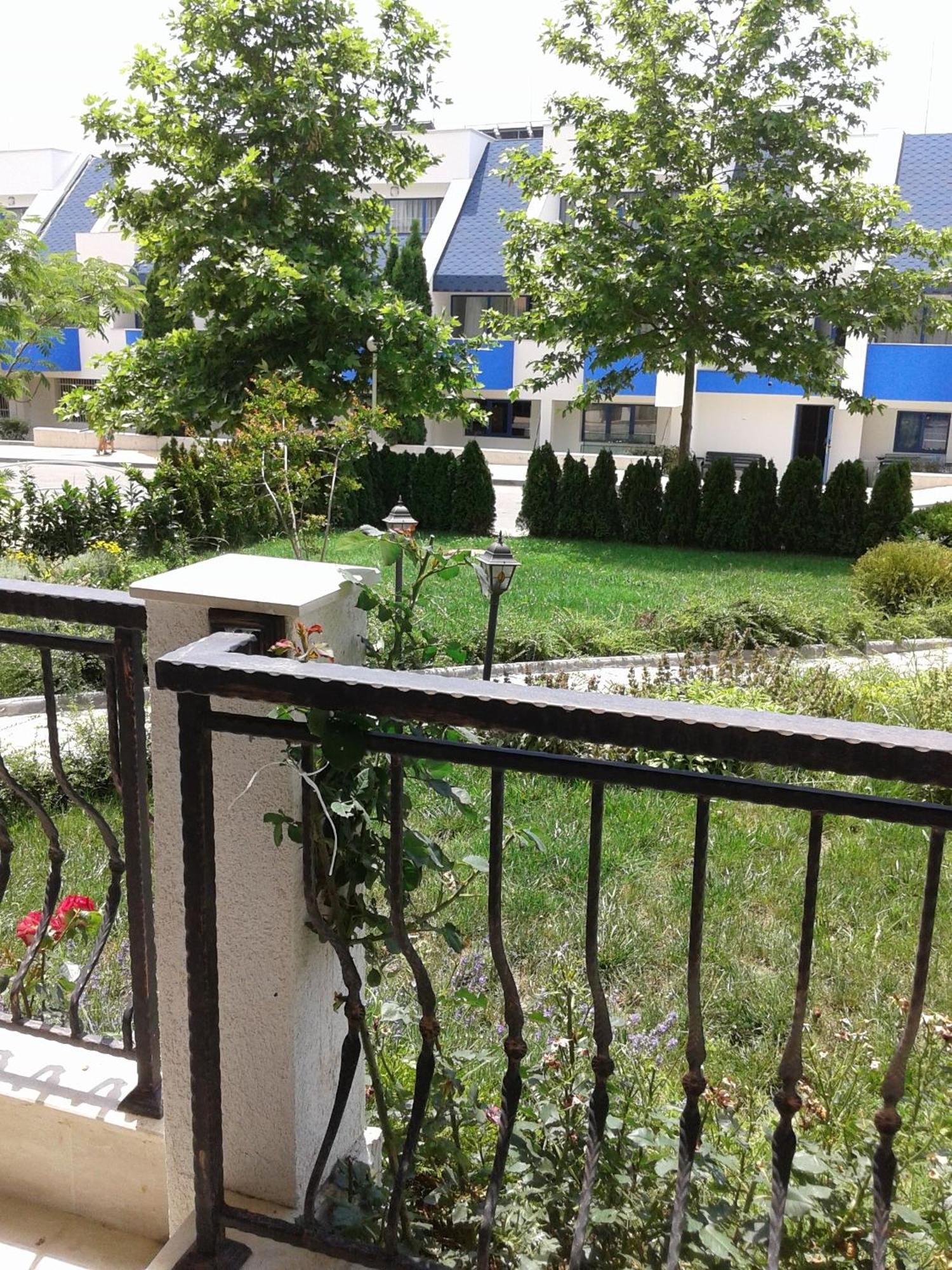 Antorini Apartments Sveti Vlas Extérieur photo